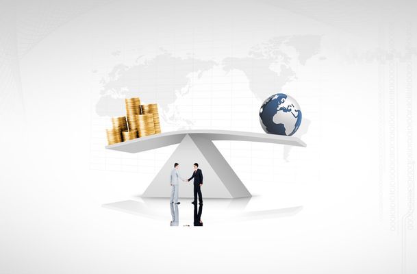 “建设金融强国必须加快构建中国特色现代金融体系”（的人民情怀）