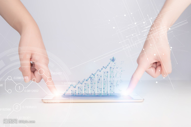 量化基金三国杀:招商量化精选国金量化多因子中加专精特新